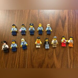 Lego Cops and Robbers Minifigures (13 Pcs)